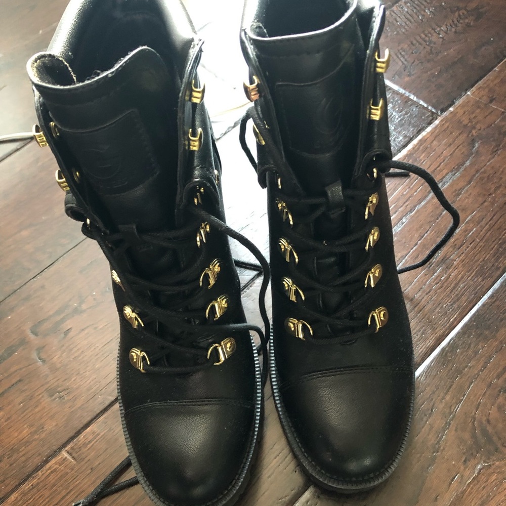 Guess combat boots